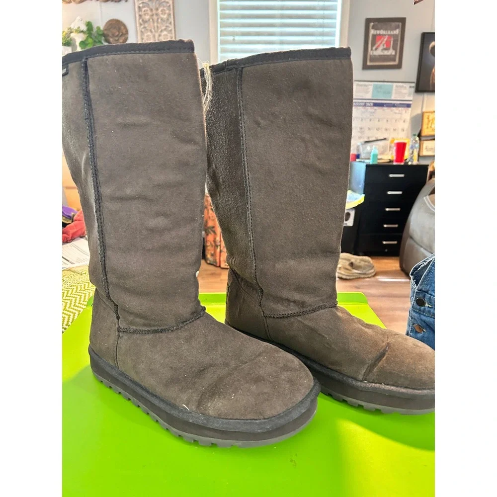 Skechers Australia Womens Tall Suede Boots Chocolate Brown Shearling Style 8 1/2